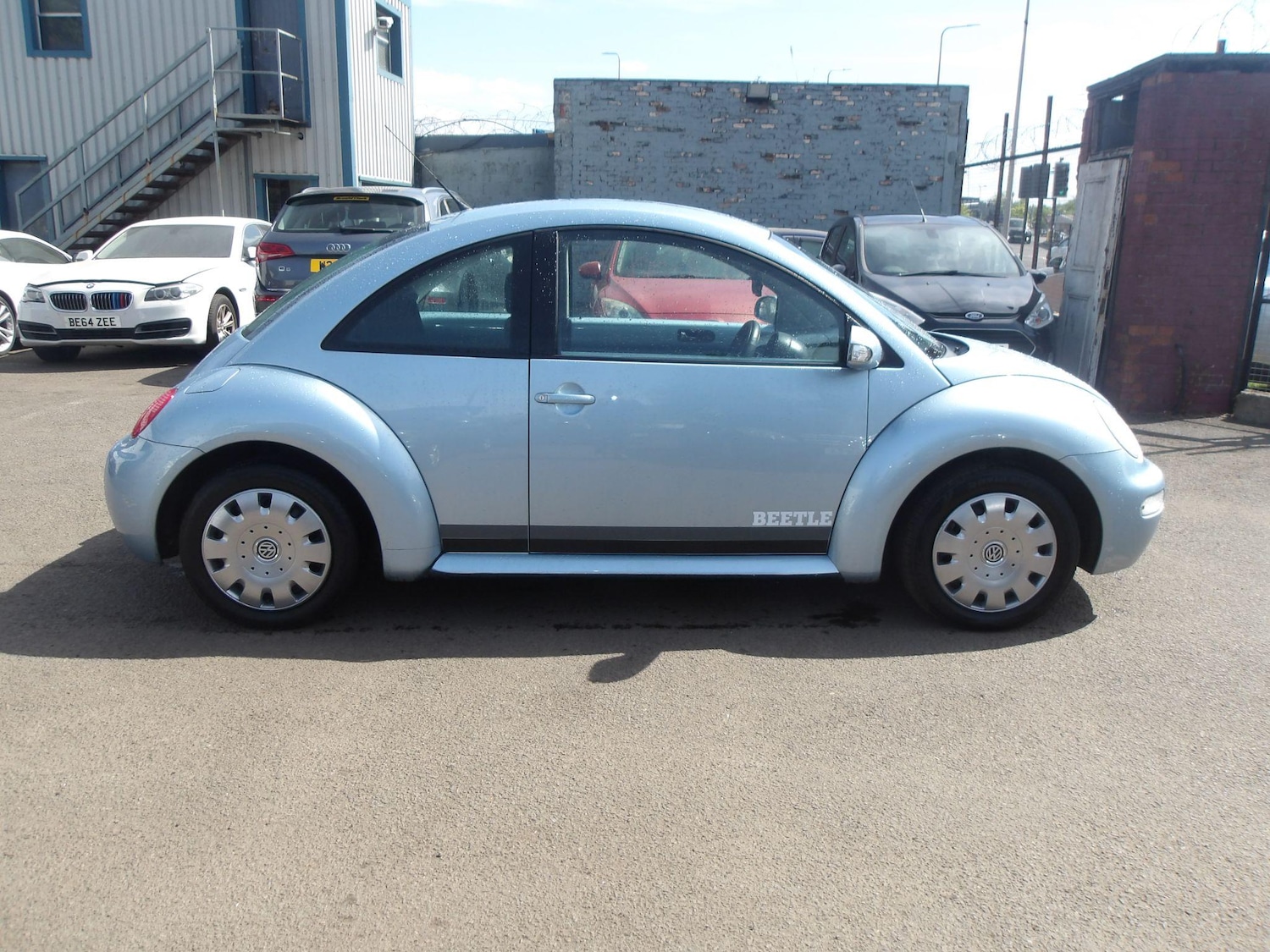 Used Volkswagen Beetle 2005 for sale - 76613353: Photo 8