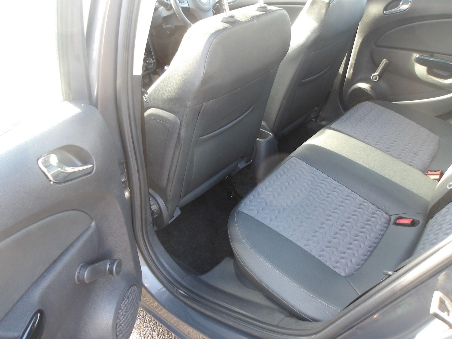 Used Vauxhall Corsa 2013 for sale - 77040065: Photo 19