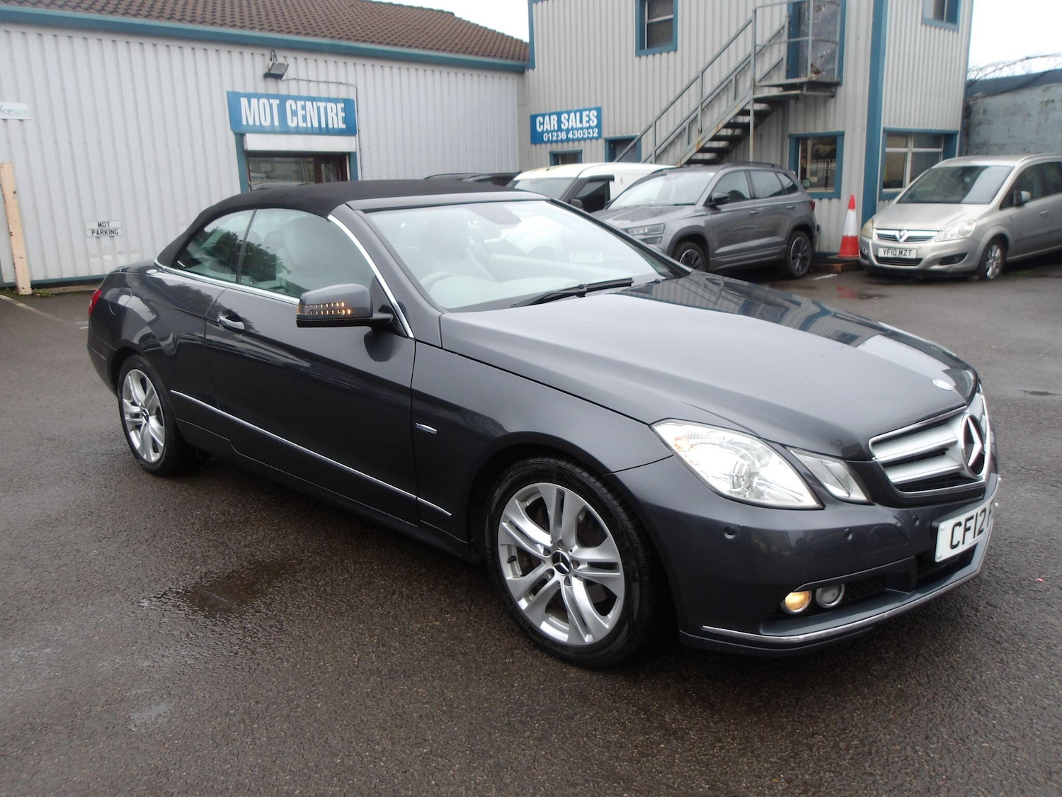 Used Mercedes-Benz E Class 2012 for sale - 76613204: Photo 40