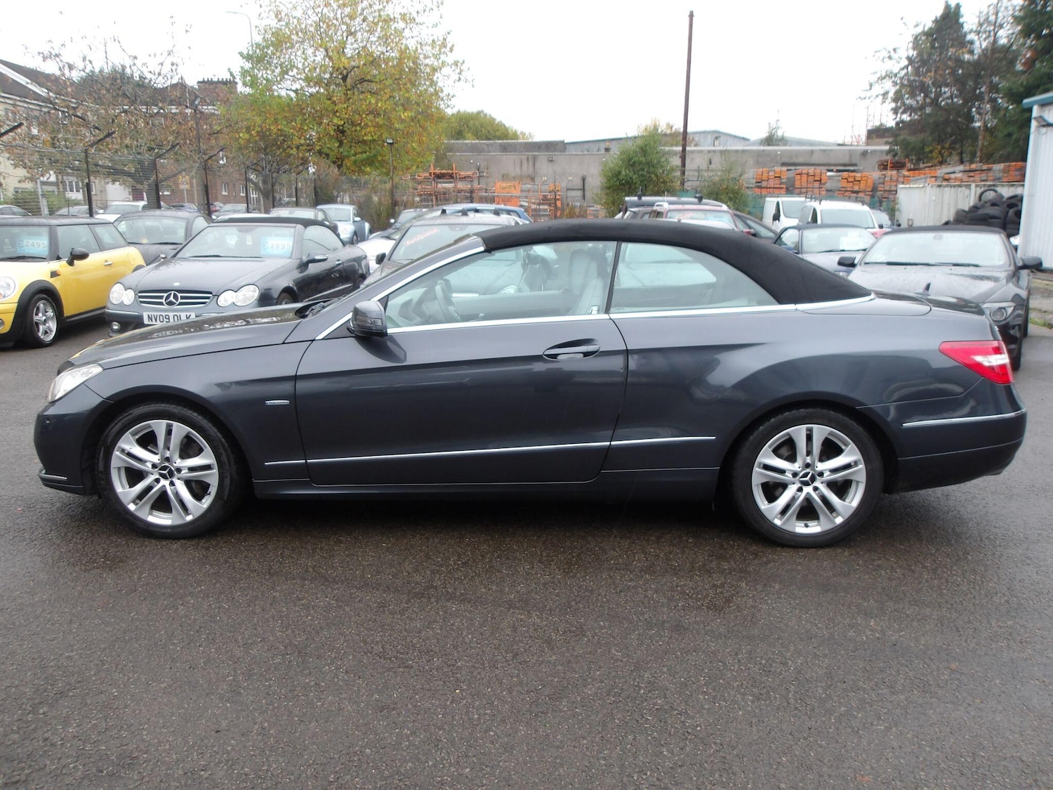 Used Mercedes-Benz E Class 2012 for sale - 76613204: Photo 42