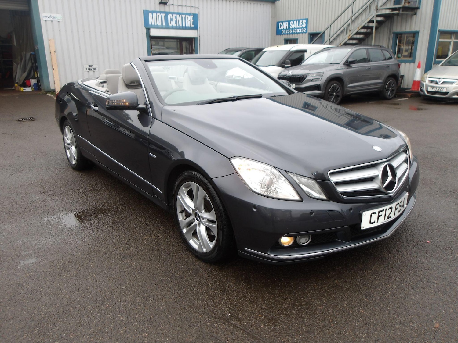 Used Mercedes-Benz E Class 2012 for sale - 76613204: Photo 9
