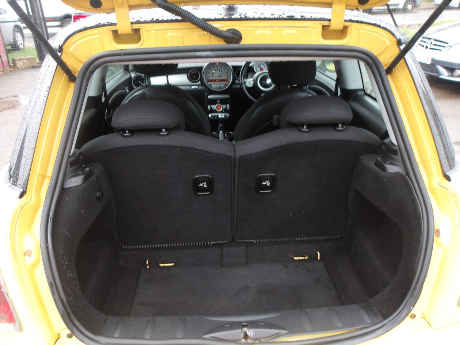 Used MINI Hatch 2009 for sale - 76613147: Photo 17
