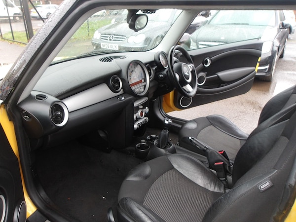 Used MINI Hatch 2009 for sale - 76337339: Photo 20