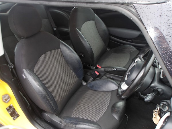 Used MINI Hatch 2009 for sale - 76337339: Photo 23