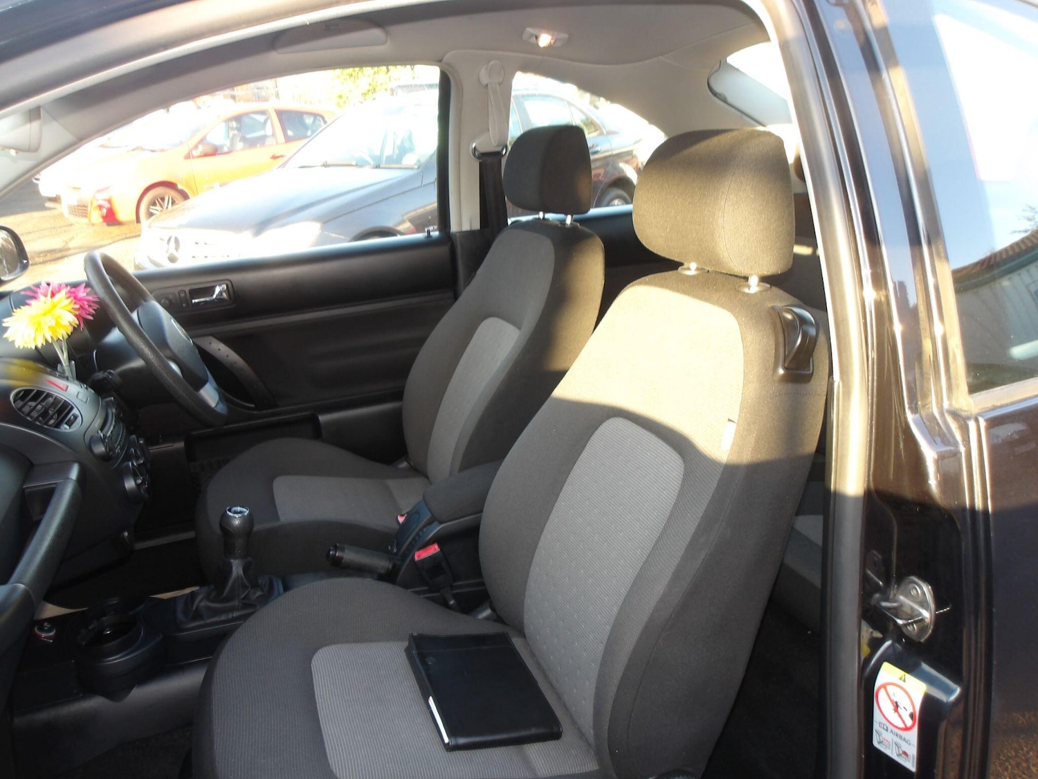 Used Volkswagen Beetle 2011 for sale - 76613432: Photo 20