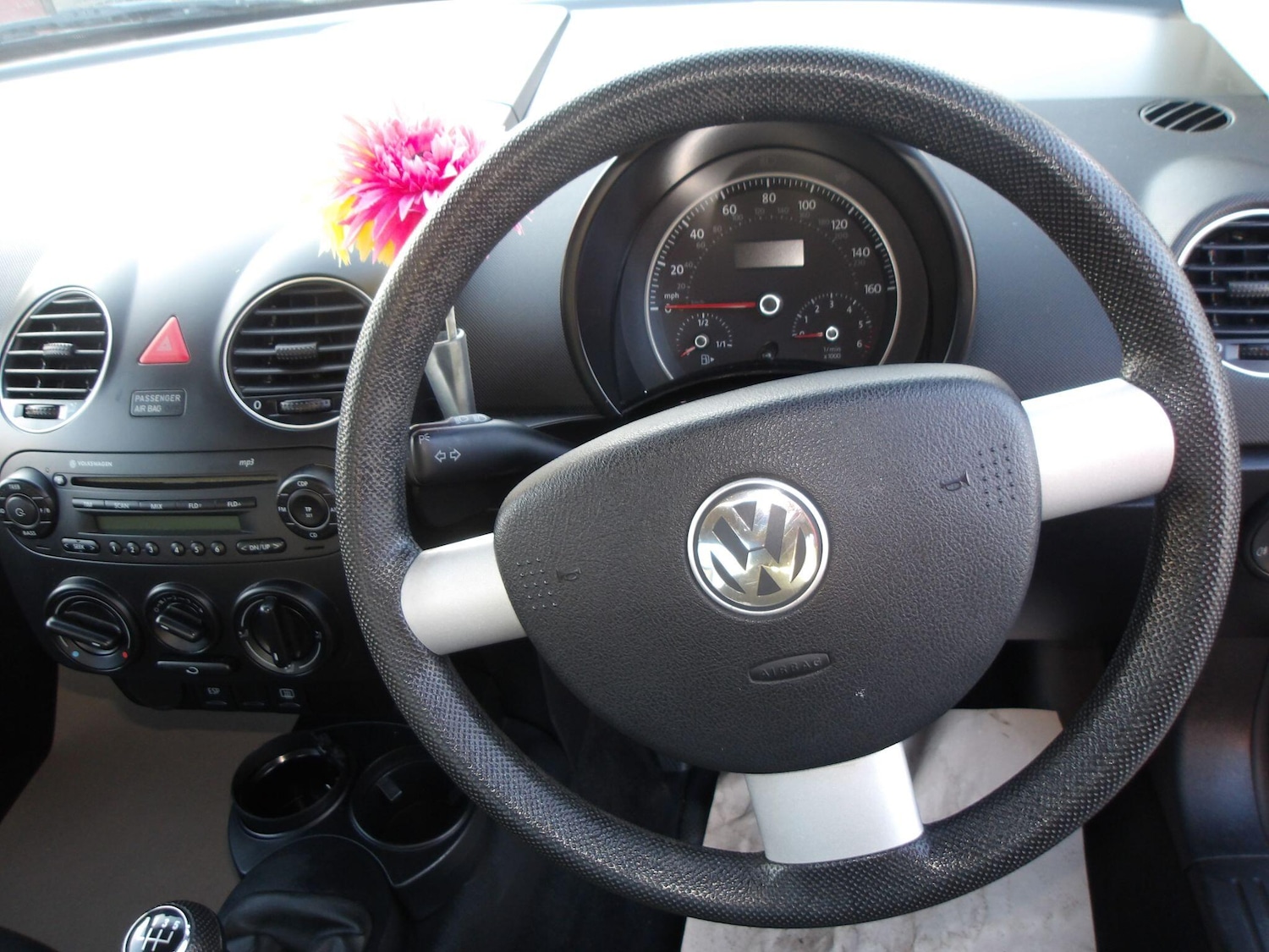 Used Volkswagen Beetle 2011 for sale - 76613432: Photo 28