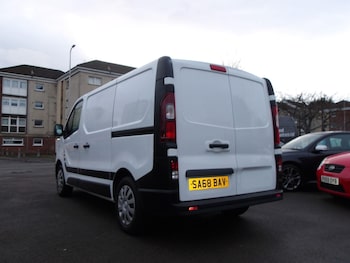 Used Renault Trafic 2018 for sale - 76994857: Photo
