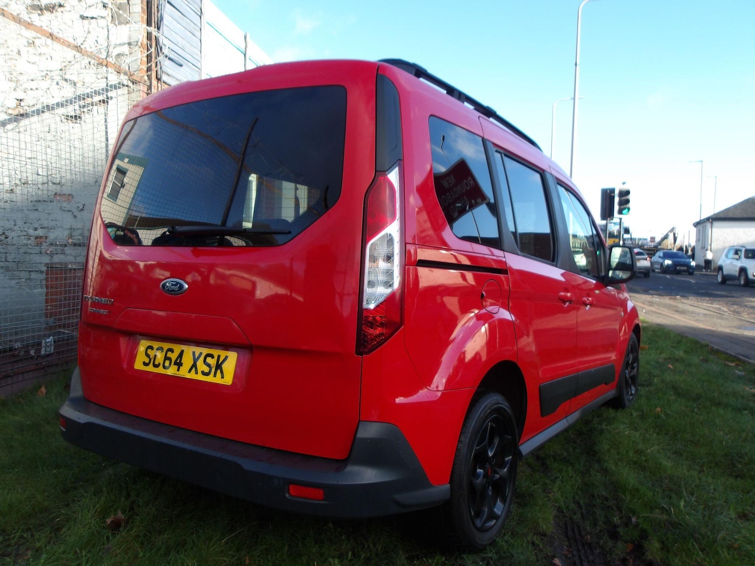 Used Ford Tourneo Connect 2015 for sale - 76991944: Photo 4