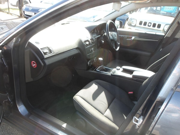 Used Mercedes-Benz C-Class 2010 for sale - 75645796: Photo 20