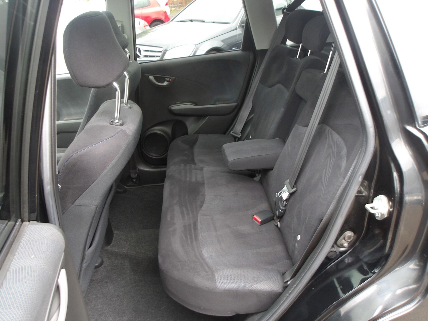 Used Honda Jazz 2010 for sale - 76122280: Photo 18