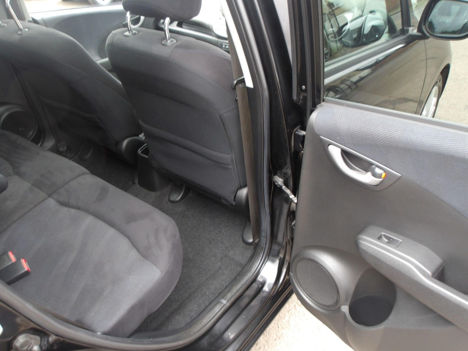 Used Honda Jazz 2010 for sale - 76122280: Photo 21