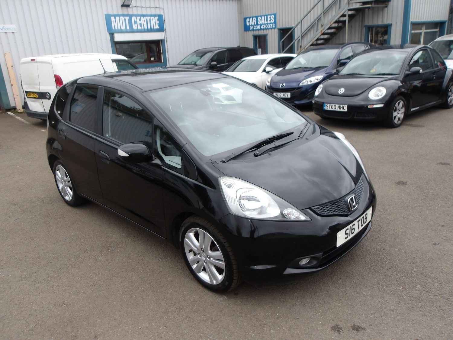 Used Honda Jazz 2010 for sale - 76122280: Photo 5