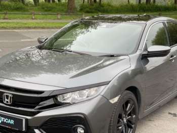 Used Honda Civic 2017 for sale - 72879842: Photo