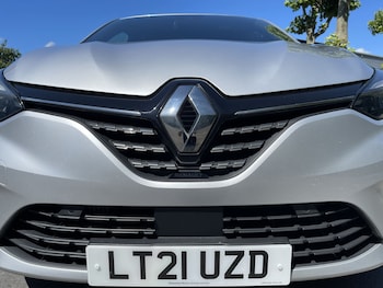 Used Renault Clio 2021 for sale - 79159190: Photo