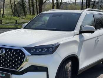 2025 (25) - 2.2D K40 T-Tronic 4WD Euro 6 5dr