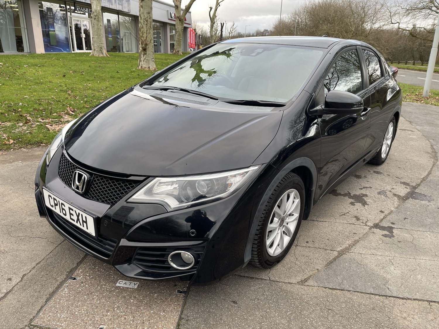 Used Honda Civic 2016 for sale - 77474559: Photo 3