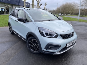 2024 - 1.5 i-MMD Hybrid Crosstar Advance 5dr eCVT