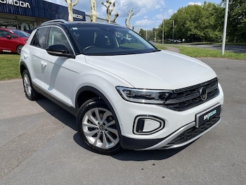 Used Volkswagen T-Roc 2022 for sale - 75600435: Photo