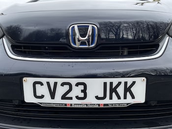 Used Honda Jazz 2023 for sale - 77742460: Photo