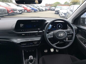 Used Hyundai BAYON 2025 for sale - 78542534: Photo