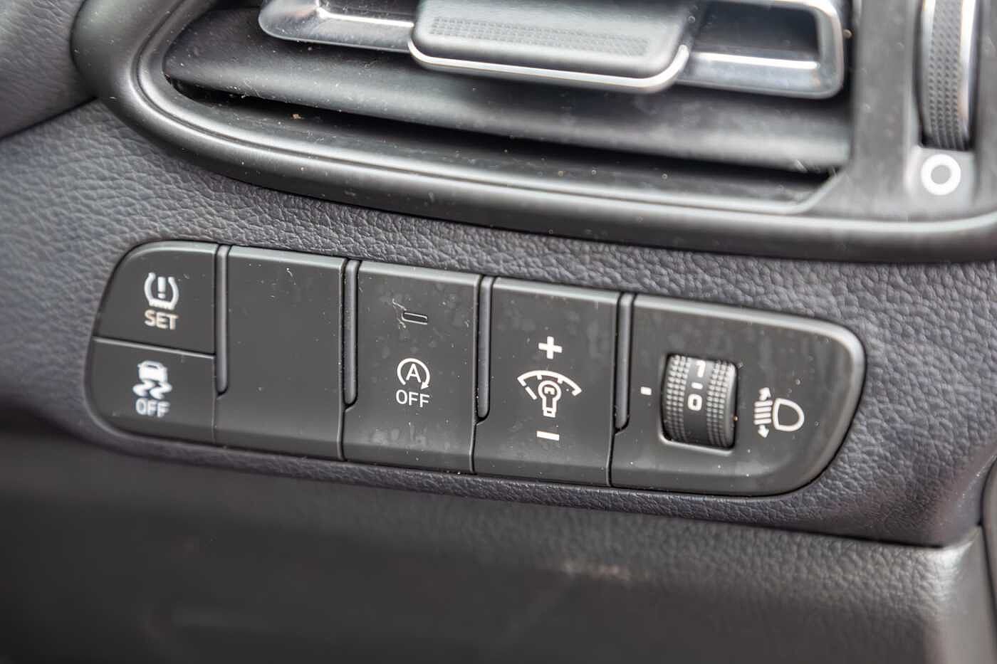 Used Hyundai i30 2023 for sale - 78021616: Photo 31