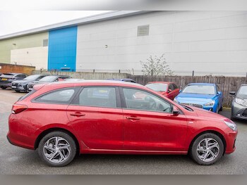 Used Hyundai i30 2023 for sale - 78021616: Photo