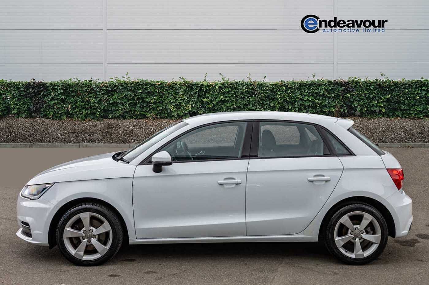 Used Audi A1 2015 for sale - 78021672: Photo 4