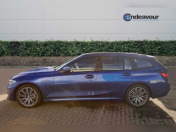 Used BMW 3 Series 2021 for sale - 78021632: Photo