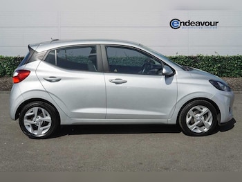Used Hyundai i10 2023 for sale - 78285168: Photo