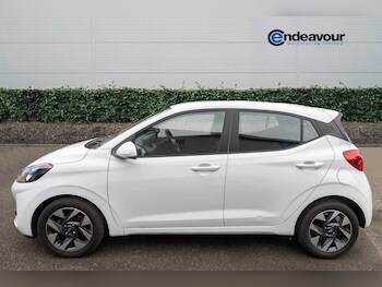 Used Hyundai i10 2024 for sale - 78021661: Photo