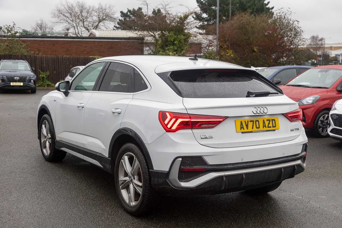 Used Audi Q3 2020 for sale - 78021612: Photo 3