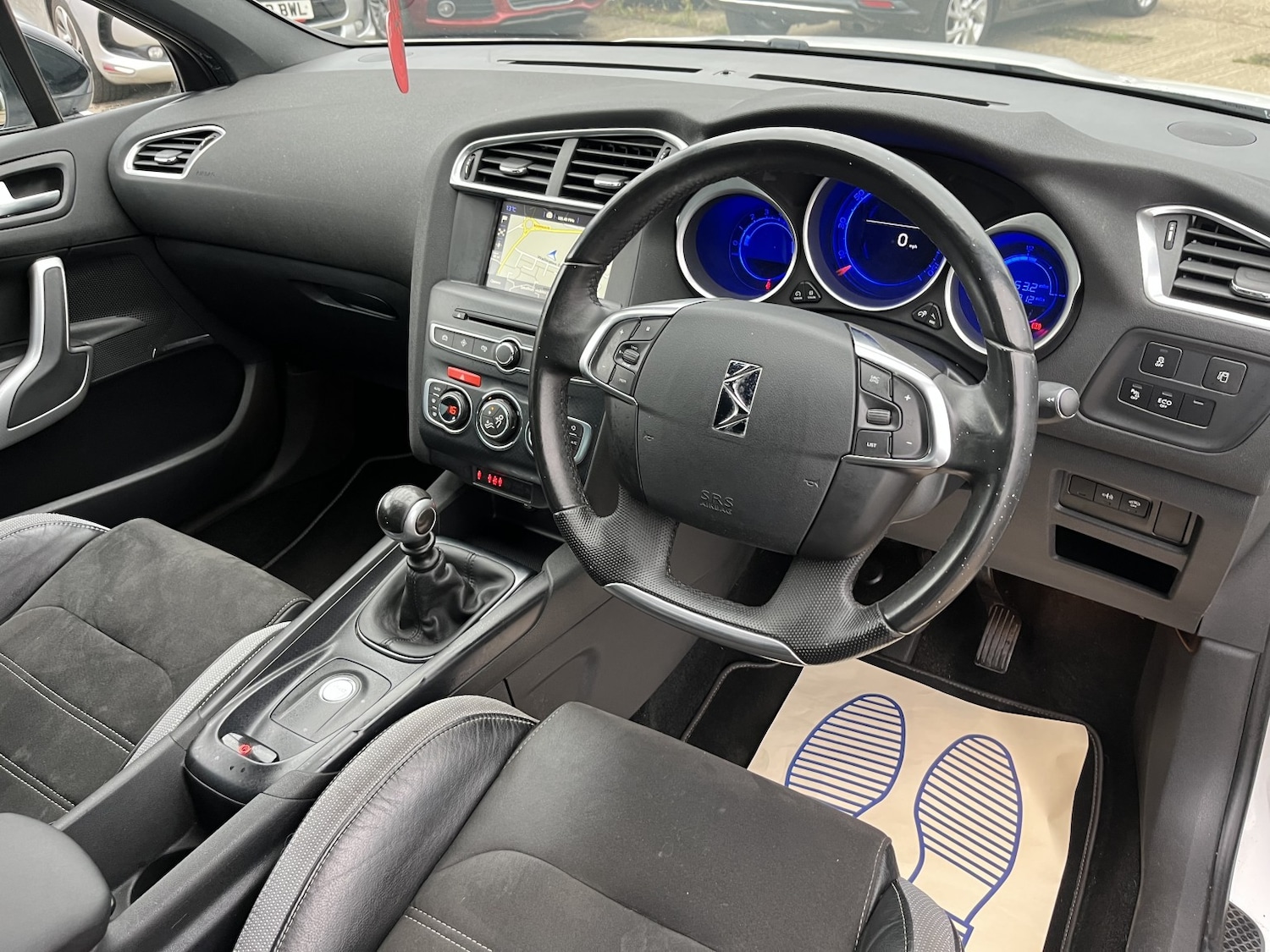 Used DS Automobiles DS 4 Crossback 2016 for sale - 76286983: Photo 11