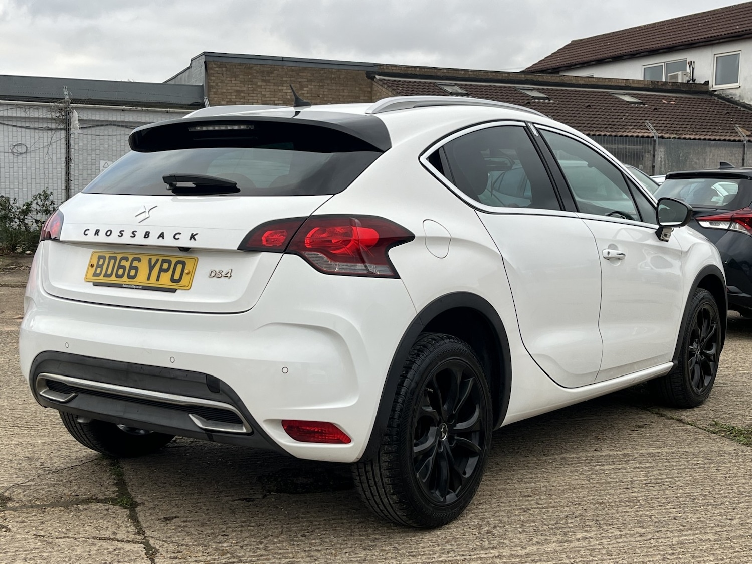 Used DS Automobiles DS 4 Crossback 2016 for sale - 76286983: Photo 3