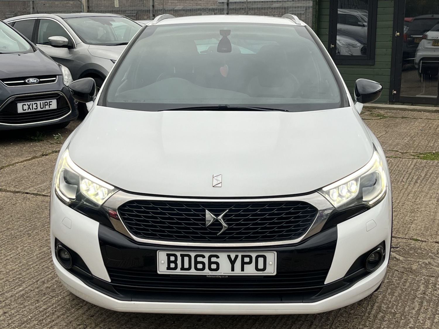 Used DS Automobiles DS 4 Crossback 2016 for sale - 76286983: Photo 8