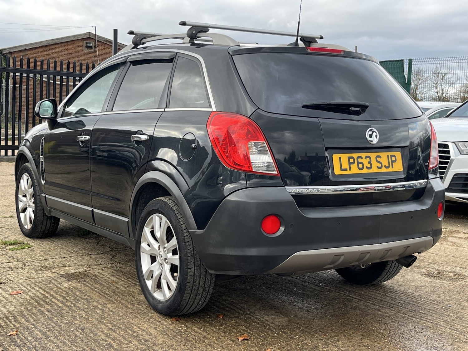 Used Vauxhall Antara 2013 for sale - 76527390: Photo 3