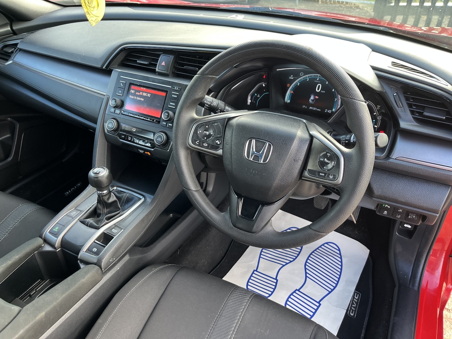 Used Honda Civic 2017 for sale - 76120356: Photo 11