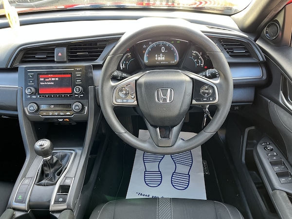 Used Honda Civic 2017 for sale - 76120356: Photo 15