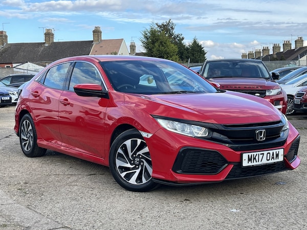 Used Honda Civic 2017 for sale - 76120356: Photo 1
