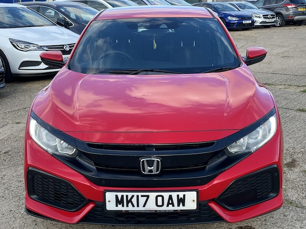 Used Honda Civic 2017 for sale - 76120356: Photo 5