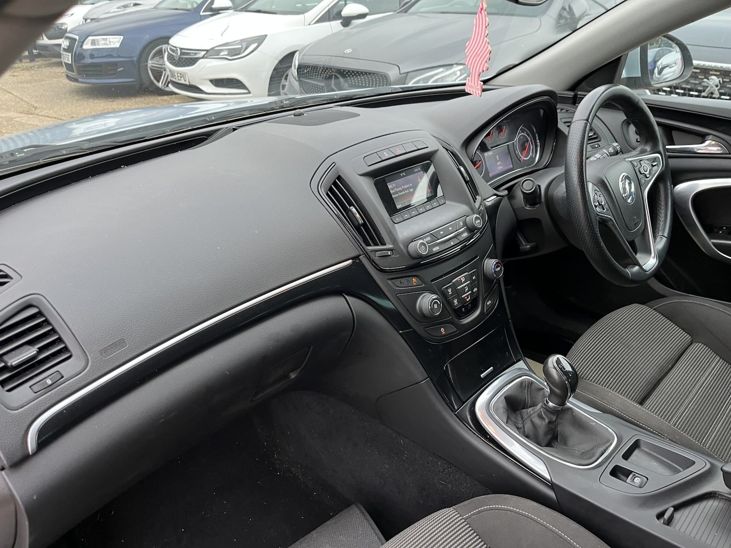 Used Vauxhall Insignia 2014 for sale - 76421840: Photo 10