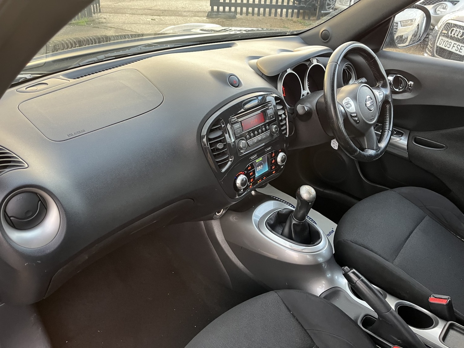 Used Nissan Juke 2011 for sale - 76329771: Photo 13