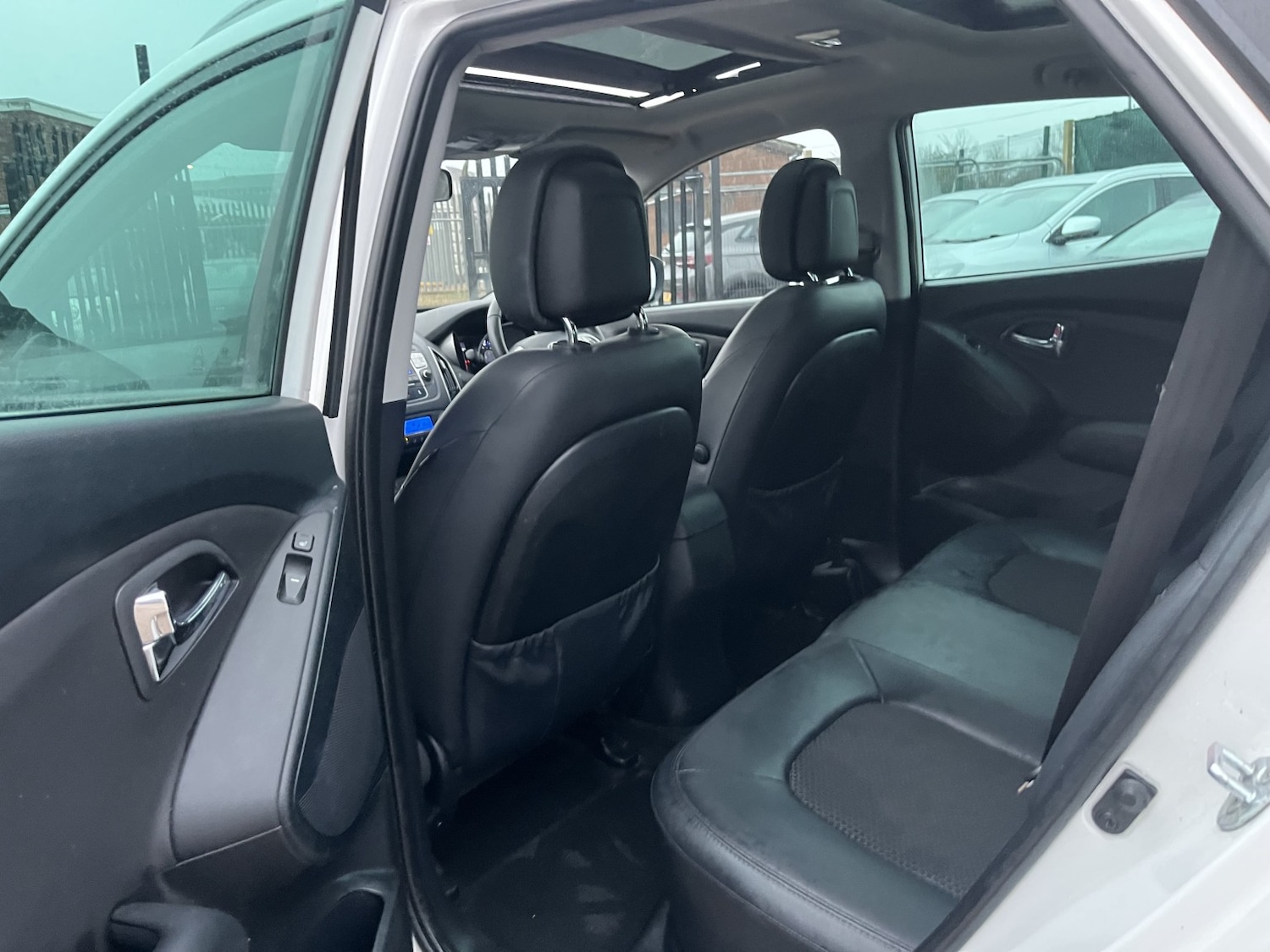 Used Hyundai Ix35 2012 for sale - 77350122: Photo 15