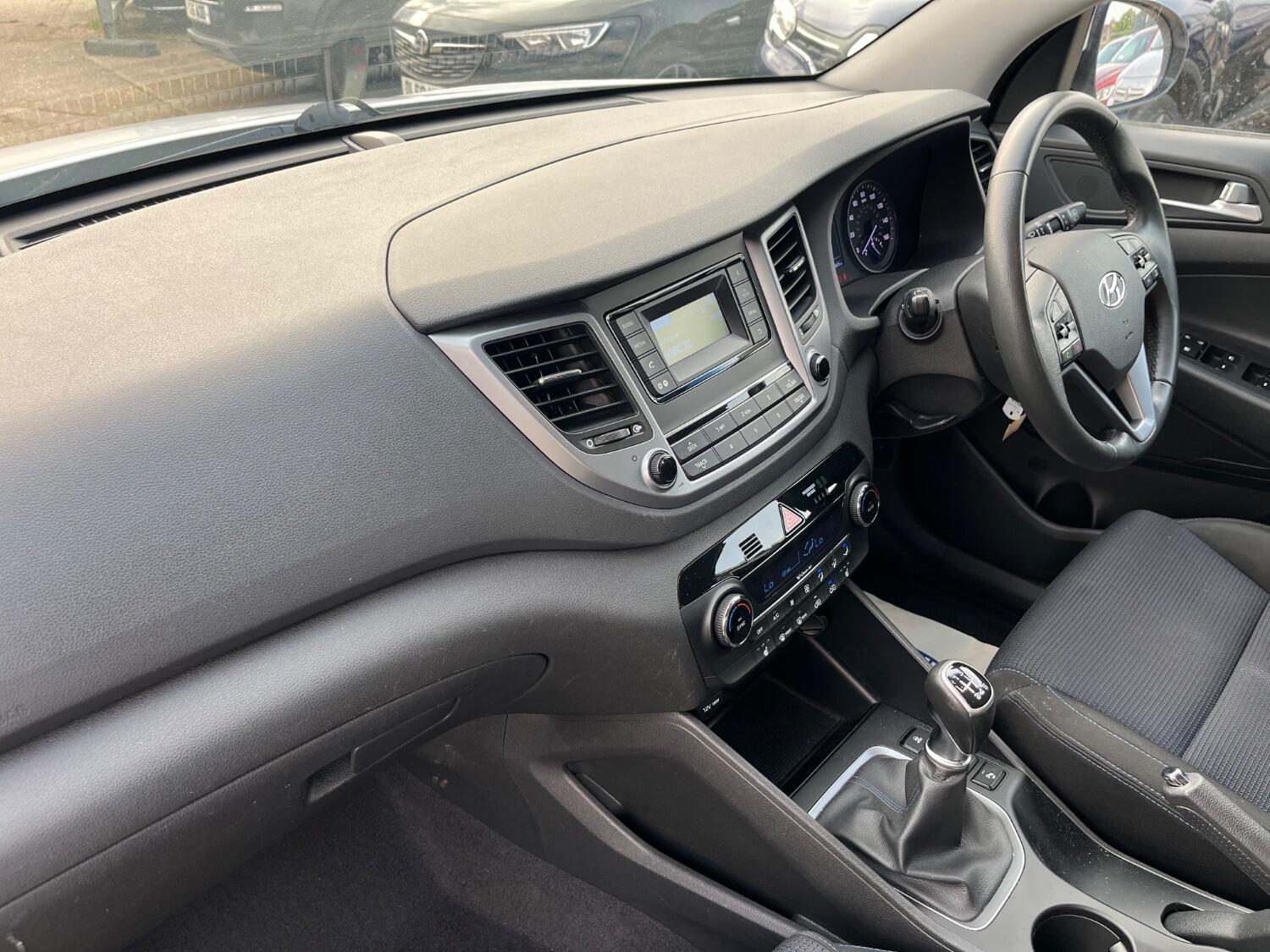 Used Hyundai TUCSON 2016 for sale - 76794649: Photo 11