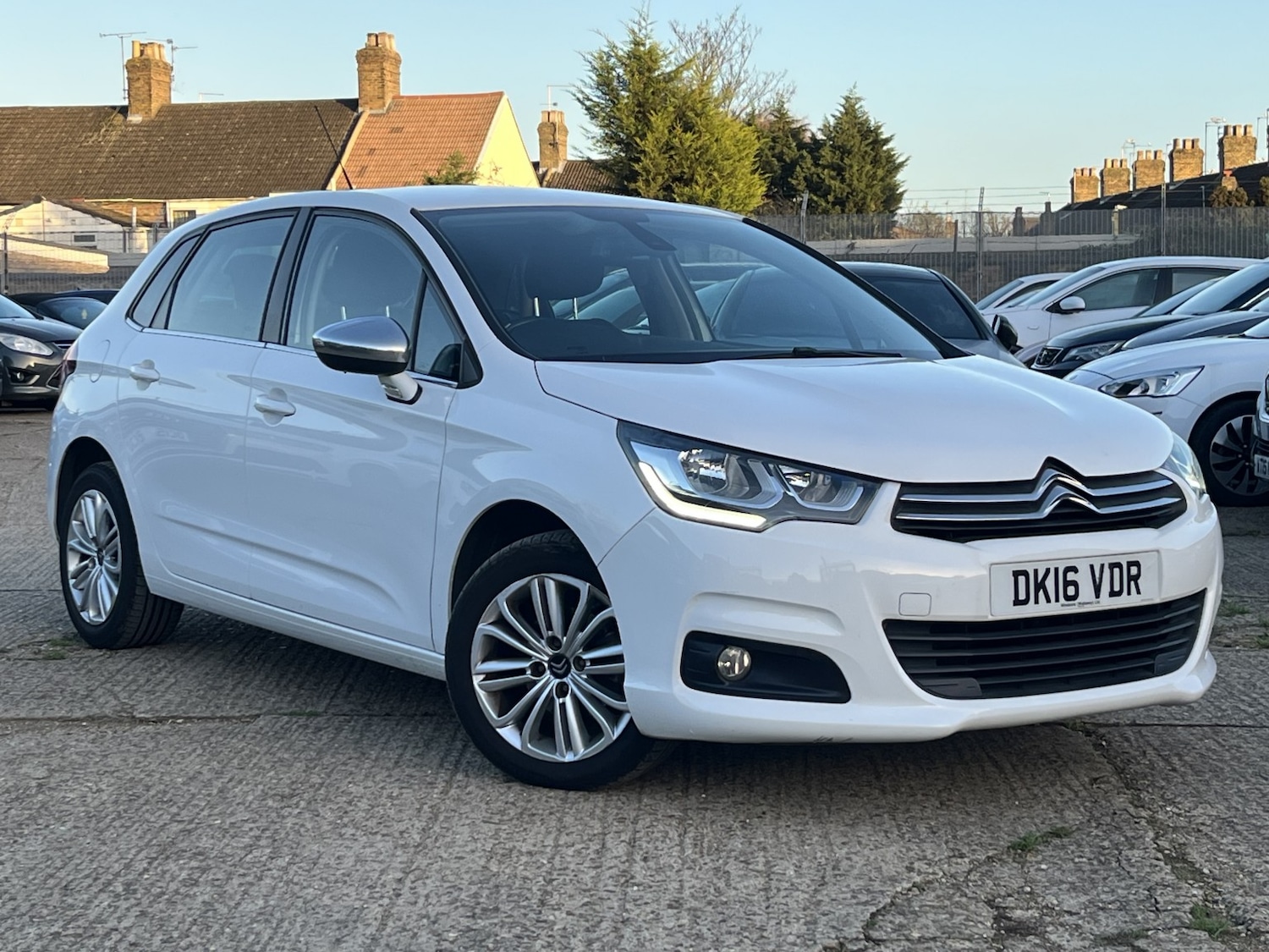 Used Citroen C4 2016 for sale - 76817580: Photo 1