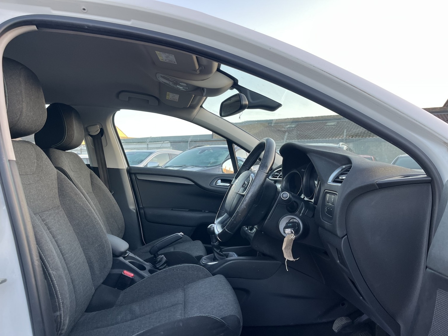 Used Citroen C4 2016 for sale - 76817580: Photo 11