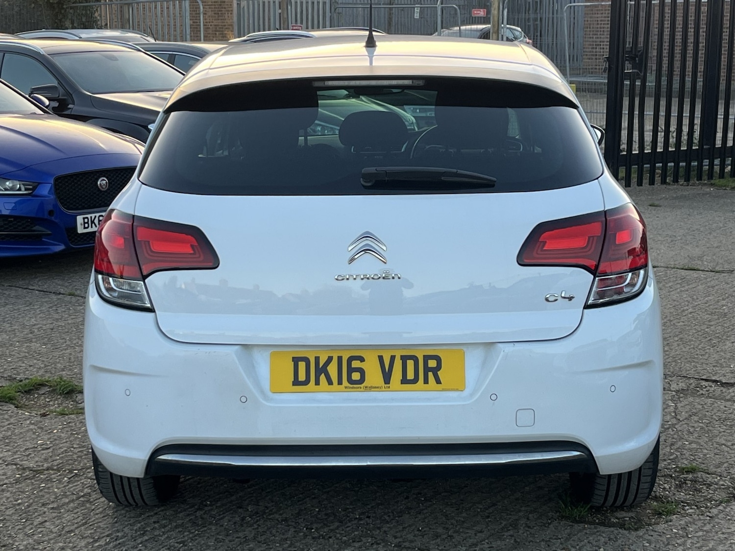 Used Citroen C4 2016 for sale - 76817580: Photo 8