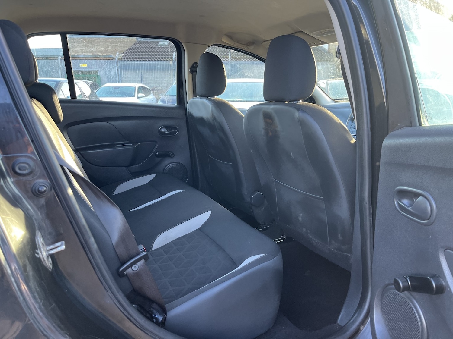 Used Dacia Sandero Stepway 2014 for sale - 77363561: Photo 17