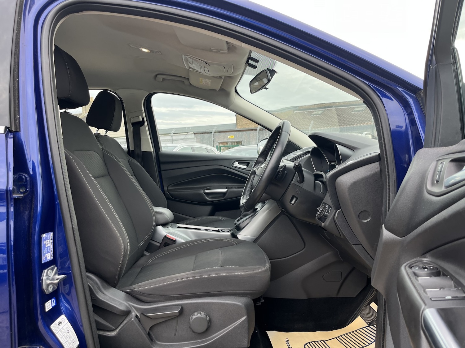 Used Ford Kuga 2017 for sale - 76559936: Photo 10