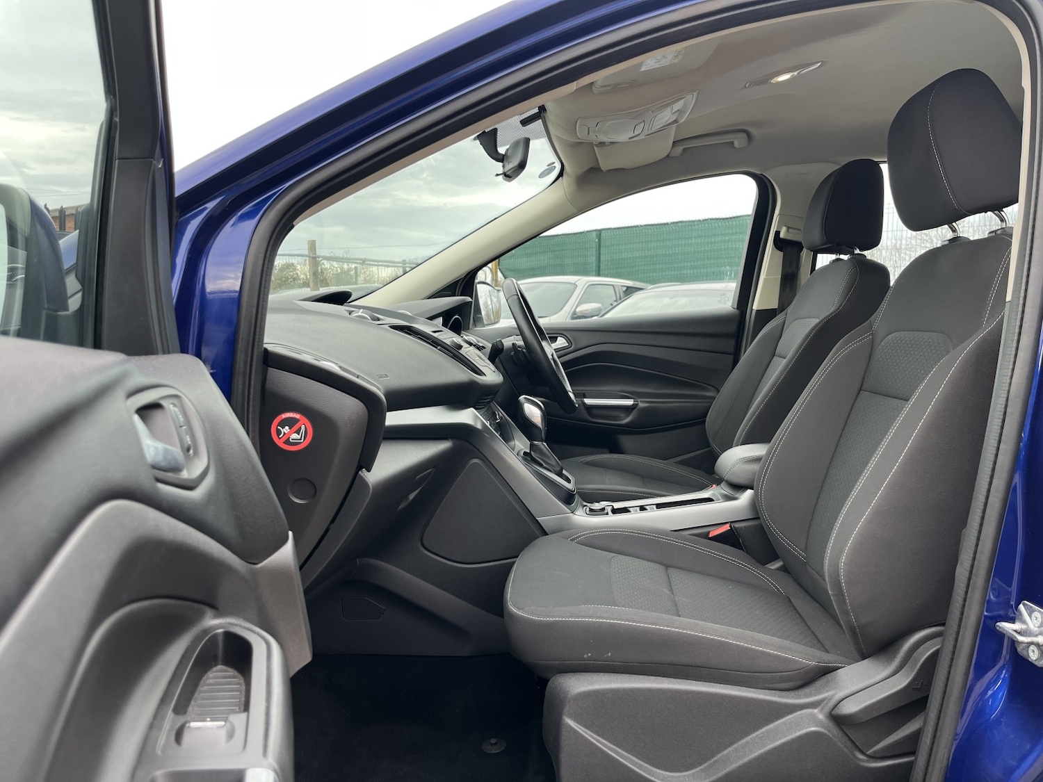 Used Ford Kuga 2017 for sale - 76559936: Photo 13