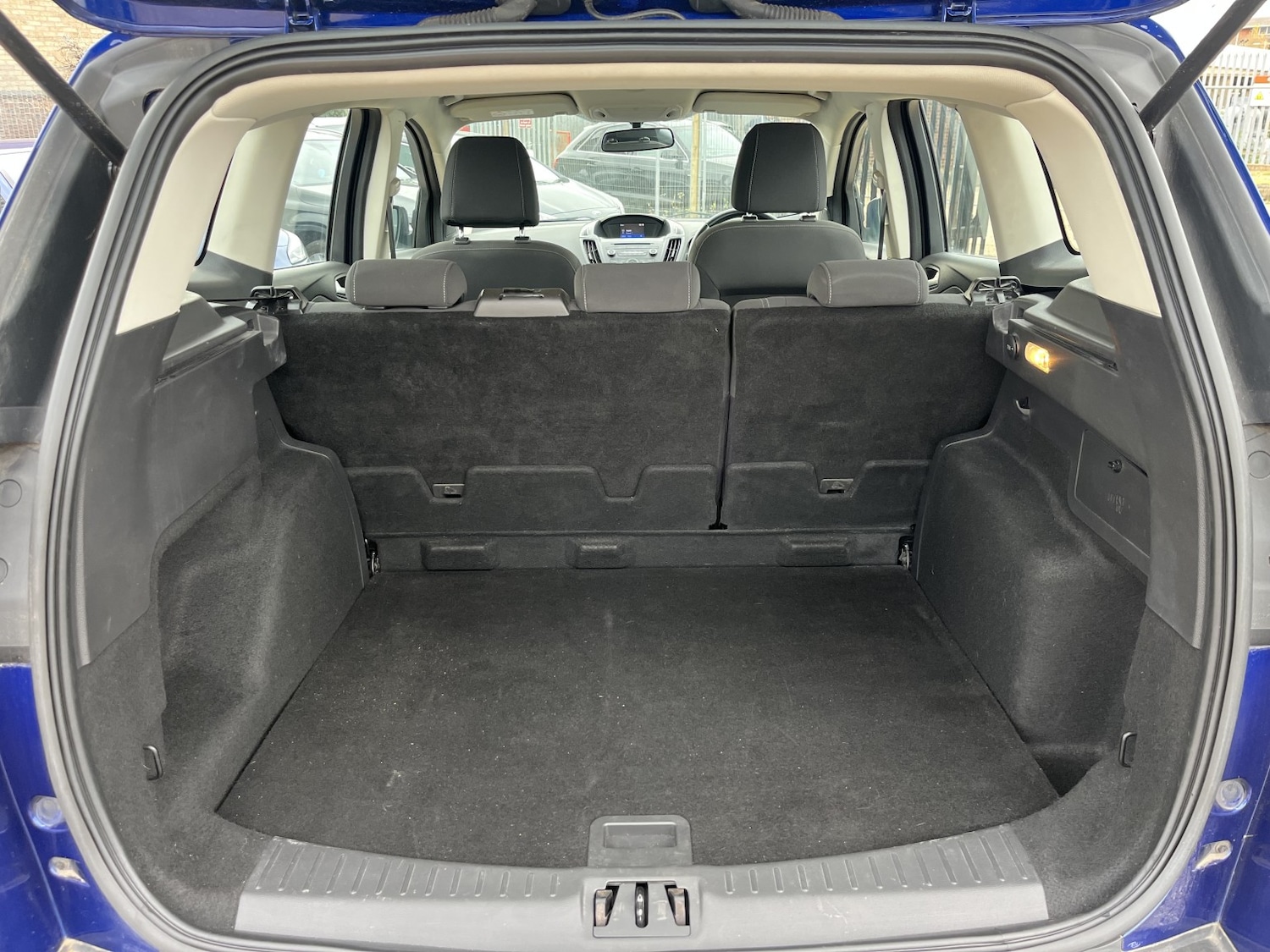 Used Ford Kuga 2017 for sale - 76559936: Photo 20